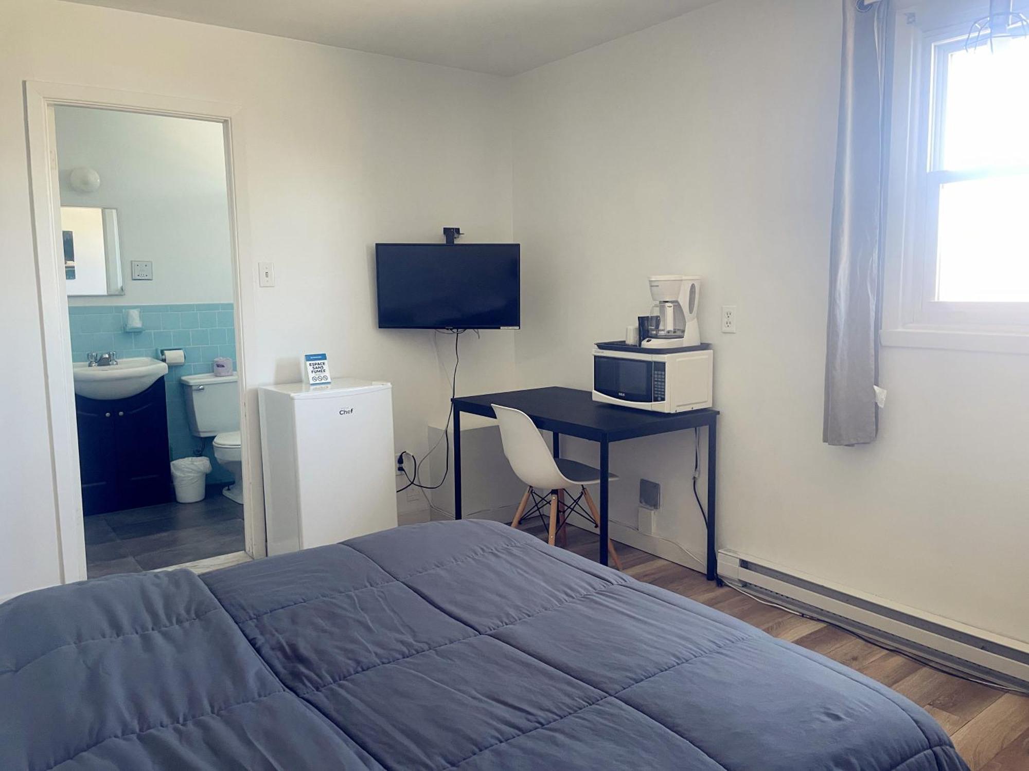 Motel Grande Ile ซาลาเบอร์รี เดอ แวลลีย์ฟิลด์ ภายนอก รูปภาพ