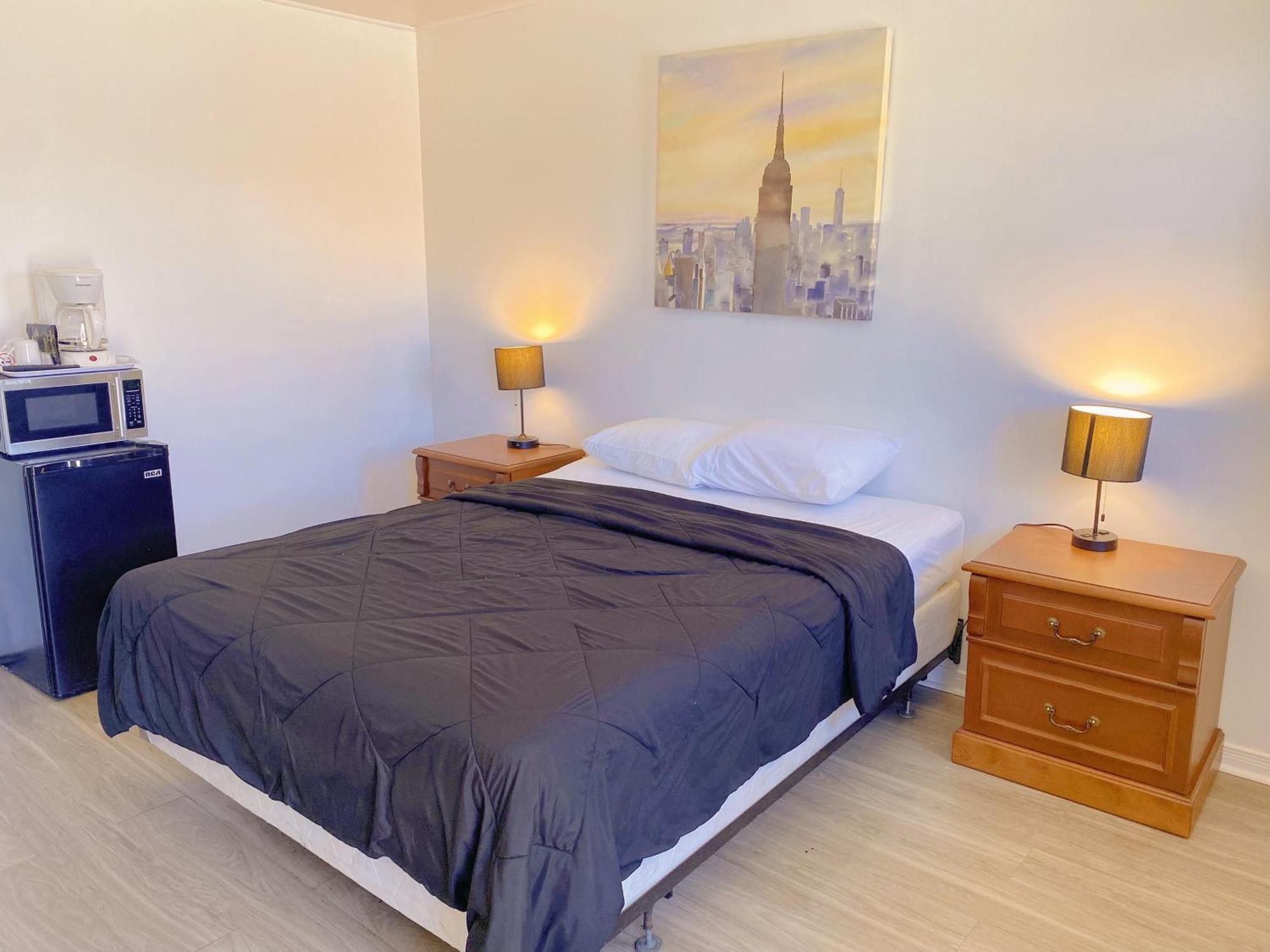 Motel Grande Ile ซาลาเบอร์รี เดอ แวลลีย์ฟิลด์ ภายนอก รูปภาพ